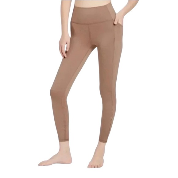 All in Motion Women’s Leggings, Color Taupe, Size Medium 7/8, NWT - Picture 1 of 7